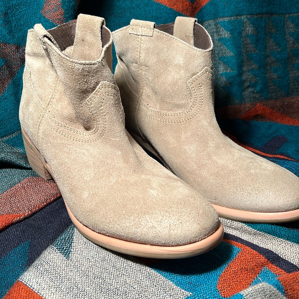 Diba True Suede Boots New Size 8.5